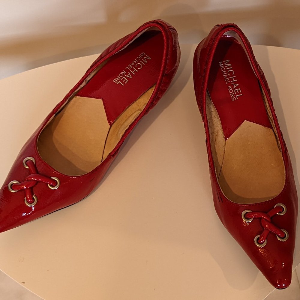 Michael Michael Kors Astor Grommet Kitten Heel